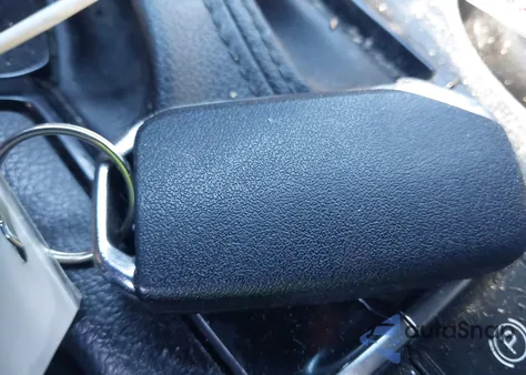 2023 Kia K5 Lxs z USA, uszkodzony, nr VIN 5XXG14J24PG196858